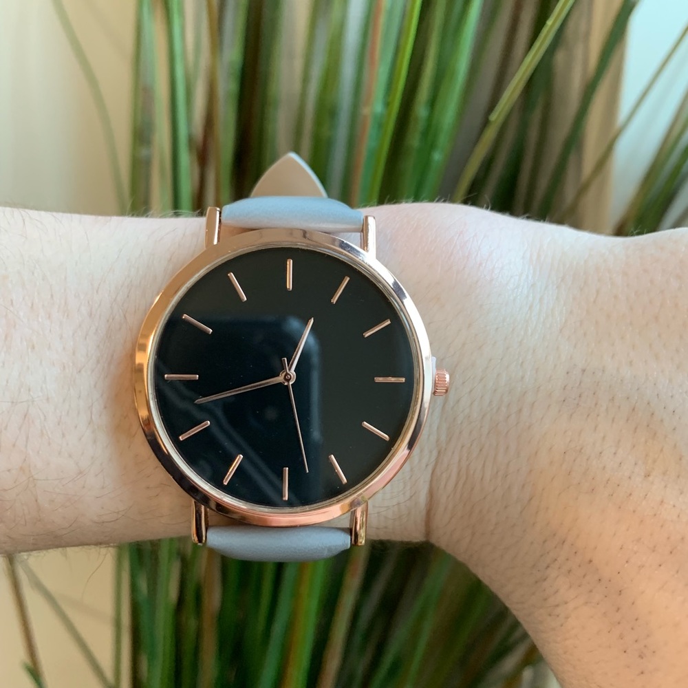 Minimalist Thin Trendy Watch